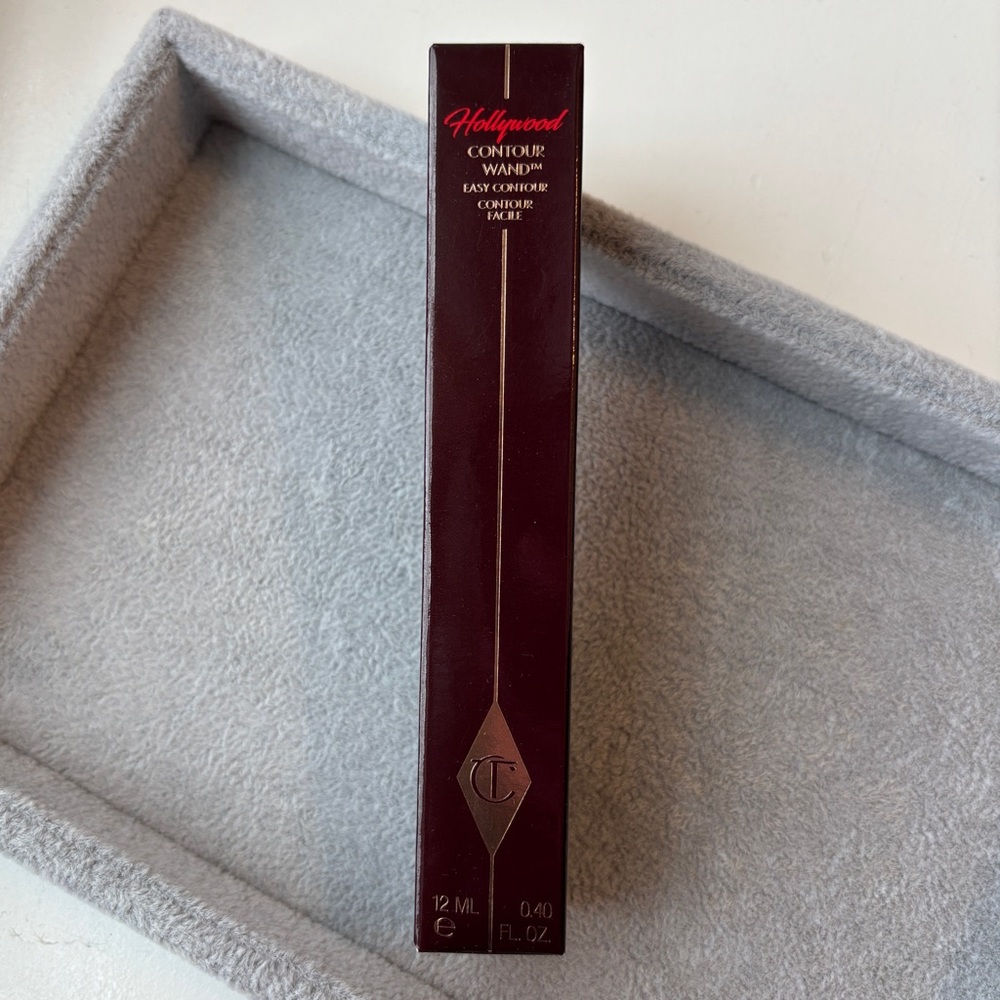 Charlotte Tilbury Contour Wand in Fair Medium